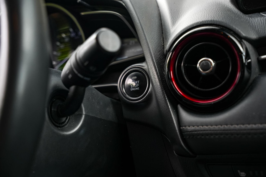 Mazda CX-3 2.0 SkyActiv-G 120 Dynamic Cruise Control Airco Automatisch Navigatie Stoelverw. PDC Automaat!