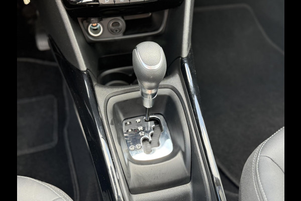 Peugeot 2008 1.2 PureTech Allure 2e Eigenaar,110pk,Dealer Onderhouden,Pano,Navi,Halfleder,Clima,Cruise,Camera,Distributie riem v.v. bij 30.849,N.A.P,Pdc V+A,Lm velgen,APK tot 07-2026