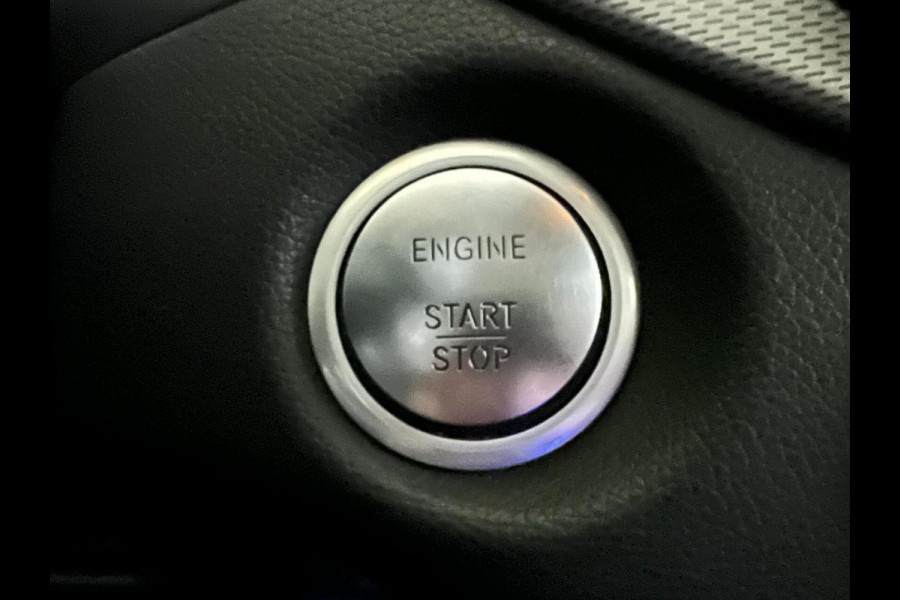 Mercedes-Benz A-Klasse 200 AMG Night Pano Navi Cruise Camera NAP
