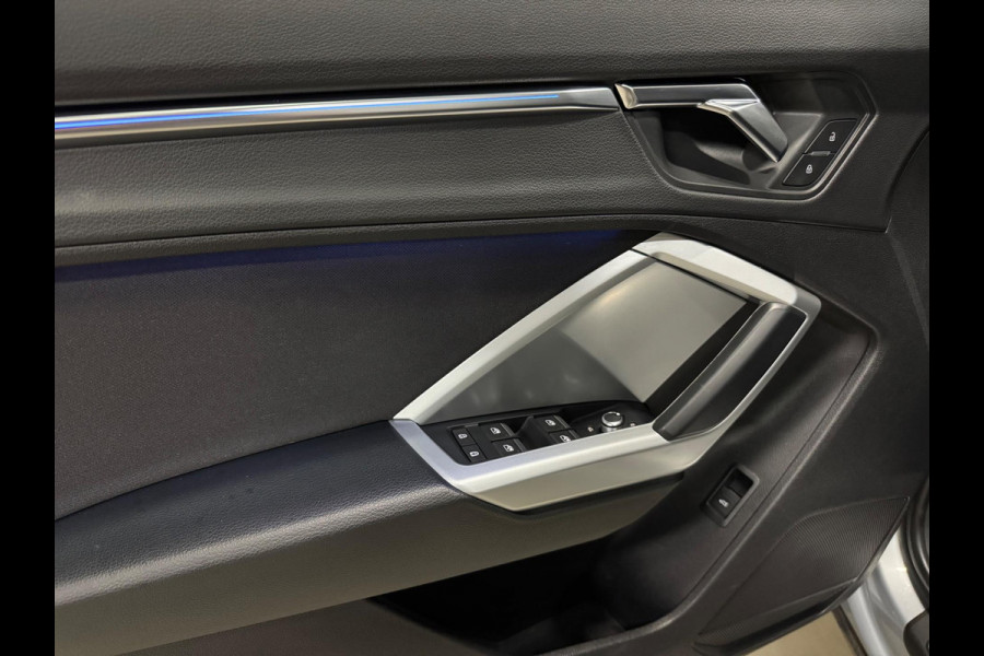 Audi Q3 35 TFSI Pro Line, Matrix Led, Virtual Cockpit, ACC, Blind Spot, Apple Carplay, Clima, PDC, S-Line Velg 19", Onderhouden