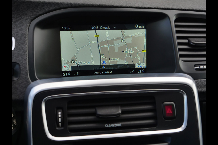 Volvo S60 Cross Country 2.0 D4 Nordic+ | NL Auto | schuifdak | leder | trekhaak..