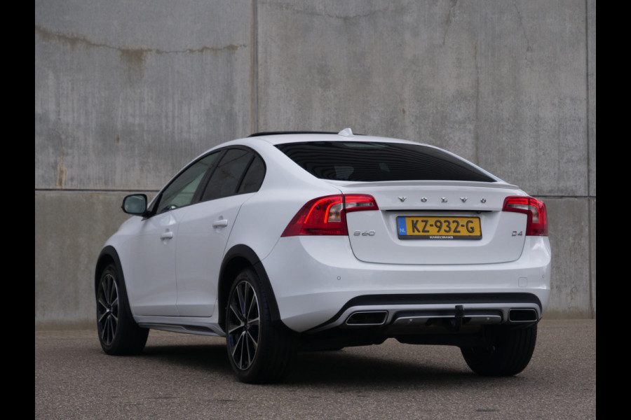 Volvo S60 Cross Country 2.0 D4 Nordic+ | NL Auto | schuifdak | leder | trekhaak..