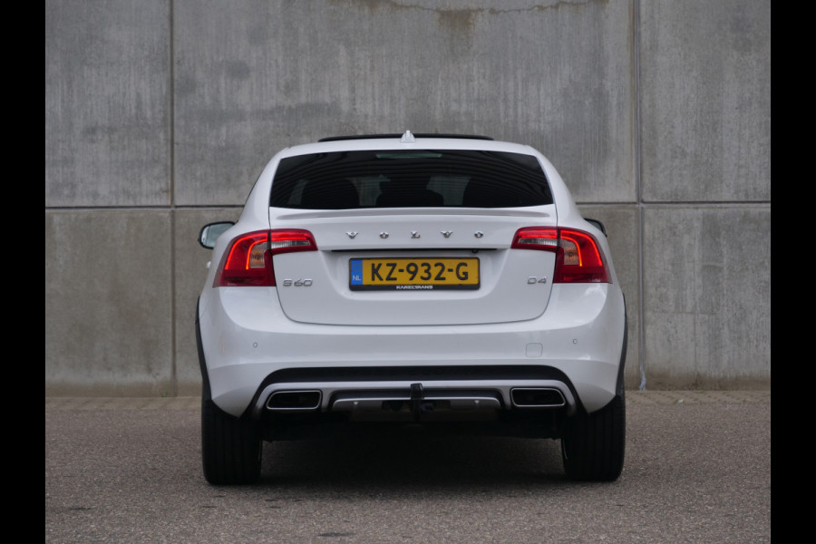 Volvo S60 Cross Country 2.0 D4 Nordic+ | NL Auto | schuifdak | leder | trekhaak..