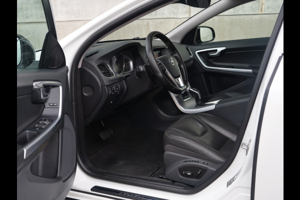 Volvo S60 Cross Country 2.0 D4 Nordic+ | NL Auto | schuifdak | leder | trekhaak..