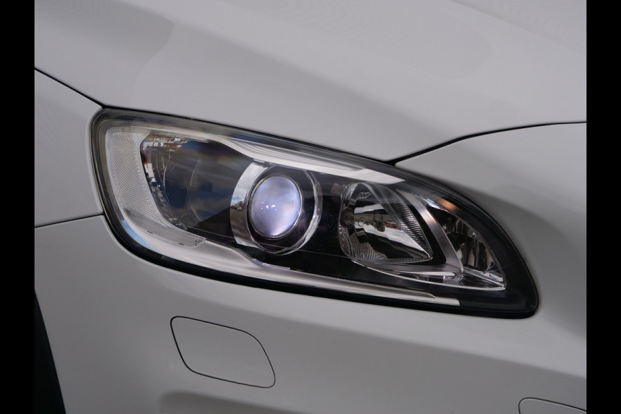 Volvo S60 Cross Country 2.0 D4 Nordic+ | NL Auto | schuifdak | leder | trekhaak..
