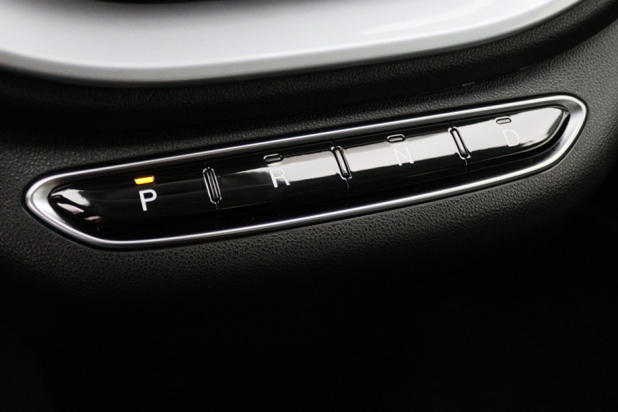 Fiat 500 Icon 42 kWh Virtual Cockpit, Camera, Rijstrooksensor, Cruise, Apple Carplay, DAB, 16''
