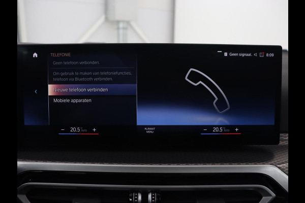 BMW 3-serie 320e M Sport | Schuifdak | Trekhaak | Leder/Alcantara | Camera | Stoel & stuurverwarming | Carplay | Sfeerverlichting | Sportstoelen | Adaptief LED | Navigatie | Park Assist | Widescreen Display | PHEV | Plug In