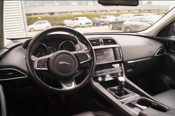 Jaguar F-Pace 2.0d 180pk AWD Prestige -LEER-NAVI-CAM-ECC-