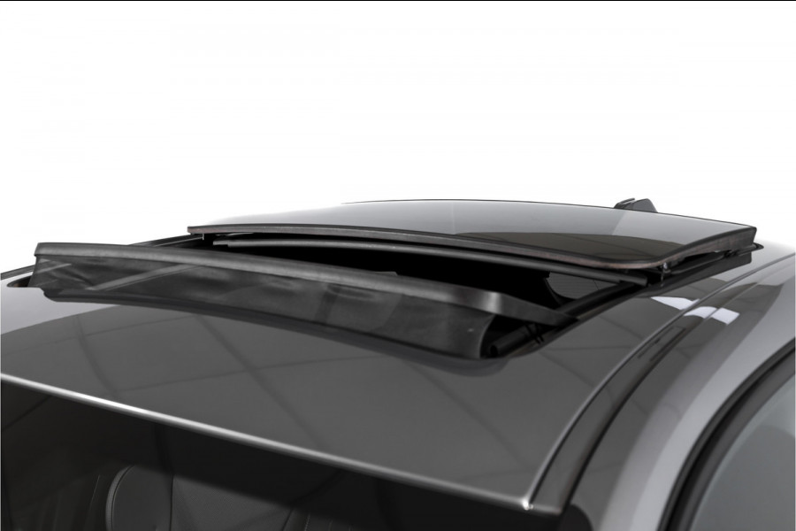 BMW 1-serie 120 M Sport | Innovation Pack | Premium Pack | S/K-Panodak | Dig. Cockpit | Adapt. Cruise | Stoel+-Stuurverw. | 360 Camera | NAV + App. Connect | Harman\Kardon | Head-Up | LM 19" | Afn. trekhaak | 1481