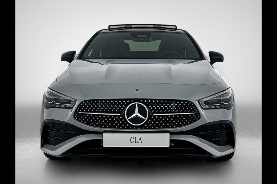 Mercedes-Benz CLA-Klasse 180 Business Solution AMG | AMG Line Plus pakket | Antidiefstalpakket GUARD 360° Plus | Multibeam LED | Smartphone-integratie | Head-up display | 	Parkeerpakket met 360°-camera |