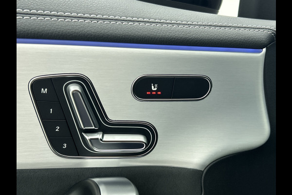 Mercedes-Benz CLA-Klasse 180 Business Solution AMG | AMG Line Plus pakket | Antidiefstalpakket GUARD 360° Plus | Multibeam LED | Smartphone-integratie | Head-up display | 	Parkeerpakket met 360°-camera |