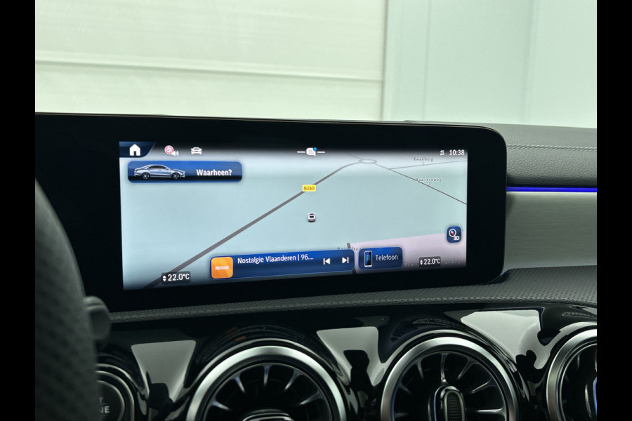 Mercedes-Benz CLA-Klasse 180 Business Solution AMG | AMG Line Plus pakket | Antidiefstalpakket GUARD 360° Plus | Multibeam LED | Smartphone-integratie | Head-up display | 	Parkeerpakket met 360°-camera |
