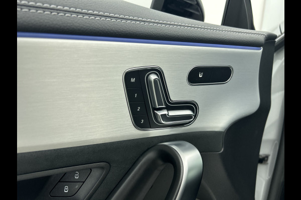 Mercedes-Benz CLA-Klasse 180 Business Solution AMG | AMG Line Plus pakket | Antidiefstalpakket GUARD 360° Plus | Multibeam LED | Smartphone-integratie | Head-up display | 	Parkeerpakket met 360°-camera |