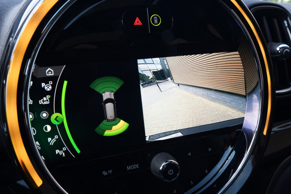 MINI Countryman 2.0 Cooper S E ALL4 Northwood Edition | Panoramadak | Camera | Leder | Head-Up Display |
