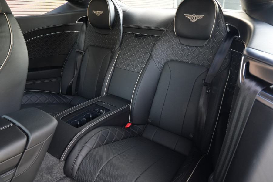 Bentley Continental GT 6.0 W12 | Massage | Camera V+A | Lederen Hemel | Apple CarPlay |
