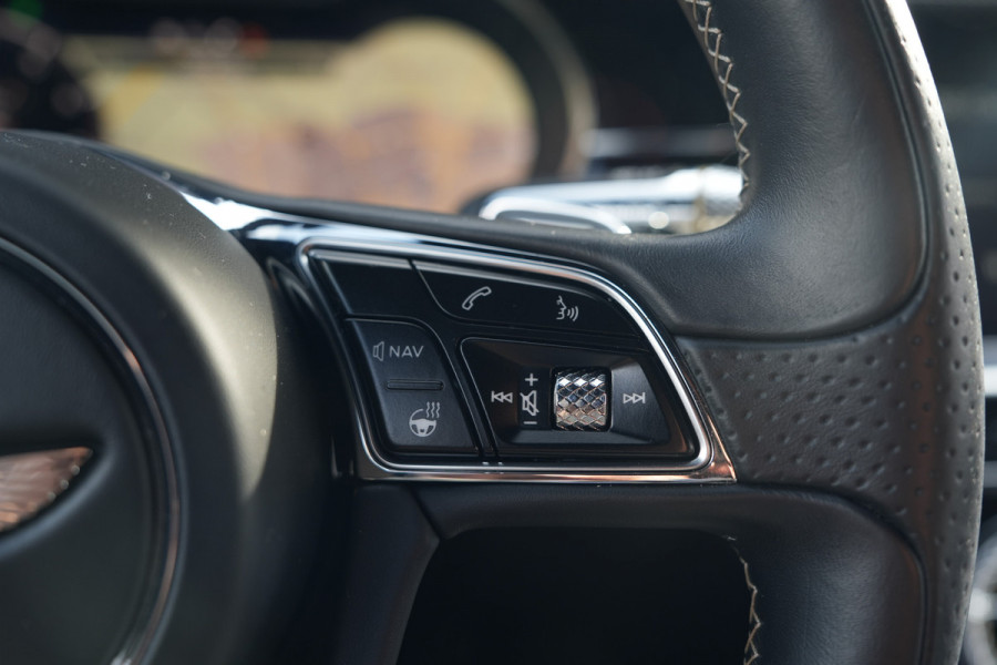 Bentley Continental GT 6.0 W12 | Massage | Camera V+A | Lederen Hemel | Apple CarPlay |