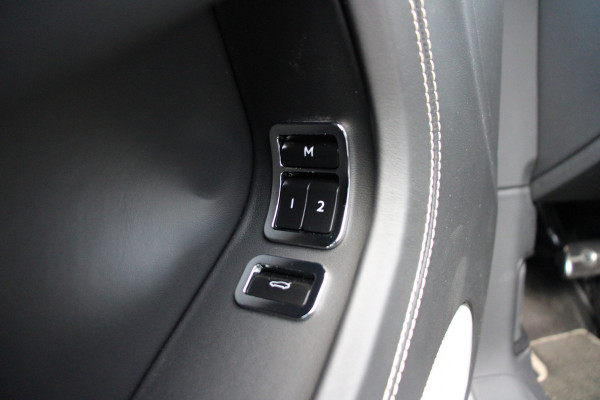 Bentley Continental GT 6.0 W12 | Massage | Camera V+A | Lederen Hemel | Apple CarPlay |