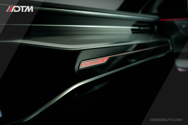 Audi A6 Limousine 55TFSIe Quattro Competition | Head Up | Sfeerverlichting | B&O | Panoramadak