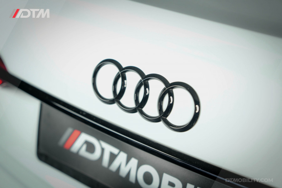 Audi A6 Limousine 55TFSIe Quattro Competition | Head Up | Sfeerverlichting | B&O | Panoramadak