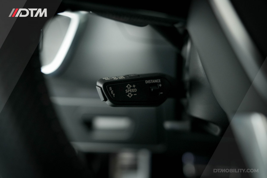 Audi A6 Limousine 55TFSIe Quattro Competition | Head Up | Sfeerverlichting | B&O | Panoramadak