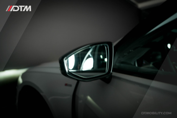 Audi A6 Limousine 55TFSIe Quattro Competition | Head Up | Sfeerverlichting | B&O | Panoramadak