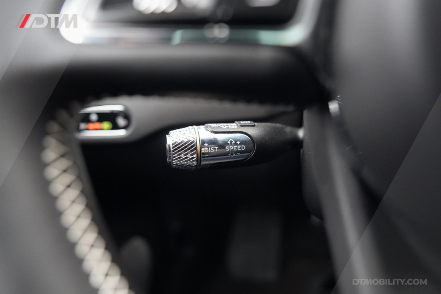 Bentley Flying Spur 6.0 W12 Mulliner | €392K NEW | BTW |