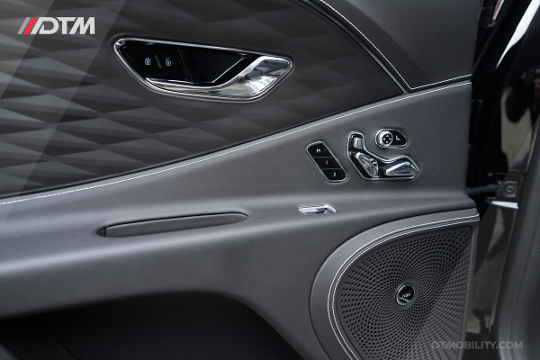 Bentley Flying Spur 6.0 W12 Mulliner | €392K NEW | BTW |
