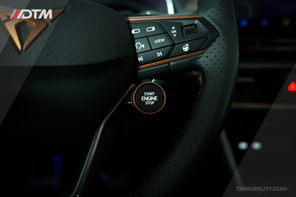 CUPRA Leon 2.0TSI VZ 300PK | Panoramadak | Vol opties