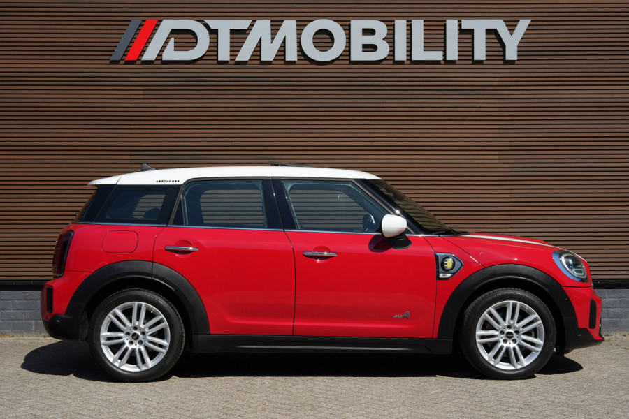 MINI Countryman 2.0 Cooper S E ALL4 Northwood | Panoramadak | Head-Up Display | Apple CarPlay |