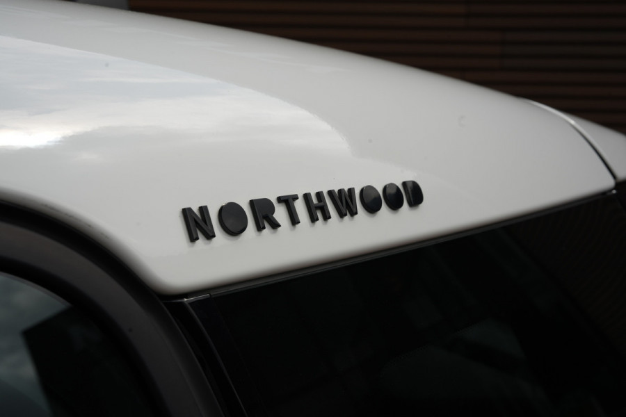MINI Countryman 2.0 Cooper S E ALL4 Northwood | Panoramadak | Head-Up Display | Apple CarPlay |