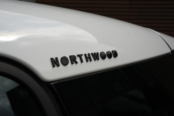 MINI Countryman 2.0 Cooper S E ALL4 Northwood | Panoramadak | Head-Up Display | Apple CarPlay |