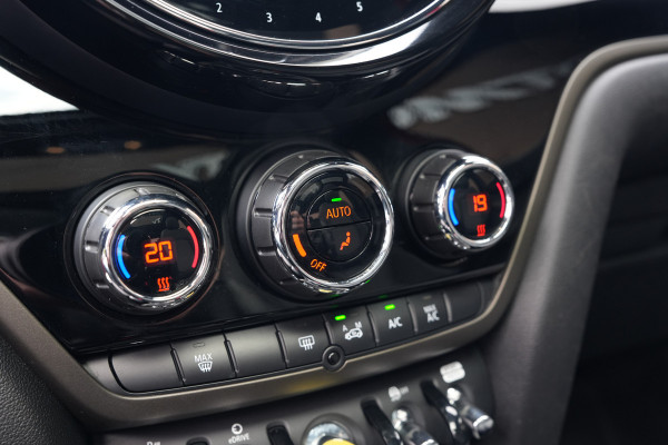 MINI Countryman 2.0 Cooper S E ALL4 Northwood | Panoramadak | Head-Up Display | Apple CarPlay |