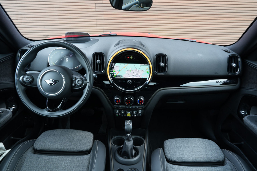 MINI Countryman 2.0 Cooper S E ALL4 Northwood | Panoramadak | Head-Up Display | Apple CarPlay |