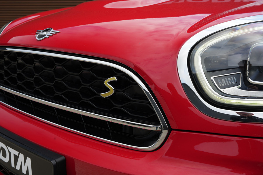 MINI Countryman 2.0 Cooper S E ALL4 Northwood | Panoramadak | Head-Up Display | Apple CarPlay |