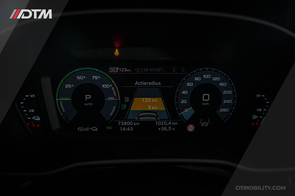 Audi Q3 Sportback 45TFSIe S-Edition | ACC | Camera | 20 Inch