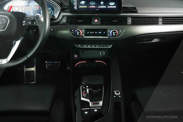 Audi A4 Avant 2.9 TFSI RS 4 quattro | Keramisch | B&O | Panorama | Carbon