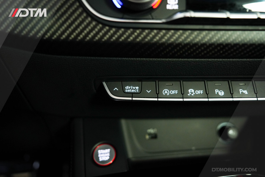 Audi A4 Avant 2.9 TFSI RS 4 quattro | Keramisch | B&O | Panorama | Carbon