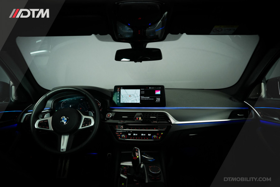 BMW 5 Serie Touring Dealer O.H. | 530i High Ex. M-Sport | | Pano | Harman Kardon | Laser