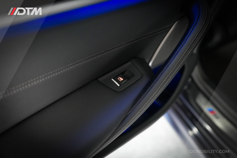 BMW 5 Serie Touring Dealer O.H. | 530i High Ex. M-Sport | | Pano | Harman Kardon | Laser