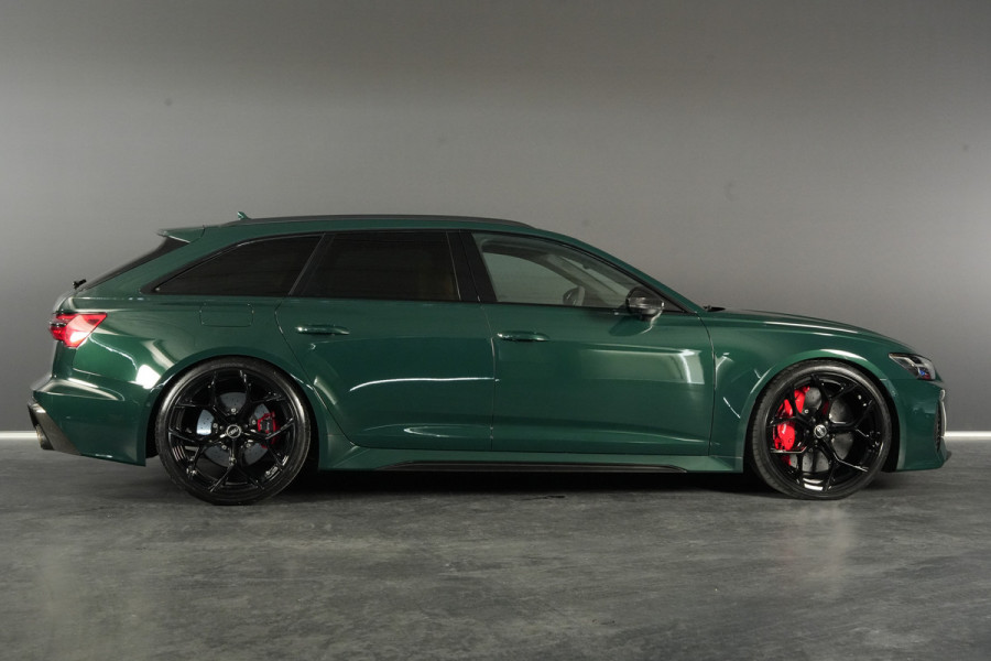 Audi RS6 Avant 4.0 TFSI | B&O 3D | Akrapovic | 4WS | VOL | Audi RS6 Avant 4.0 TFSI | B&O 3D | Akrapovic | 4WS | VOL |