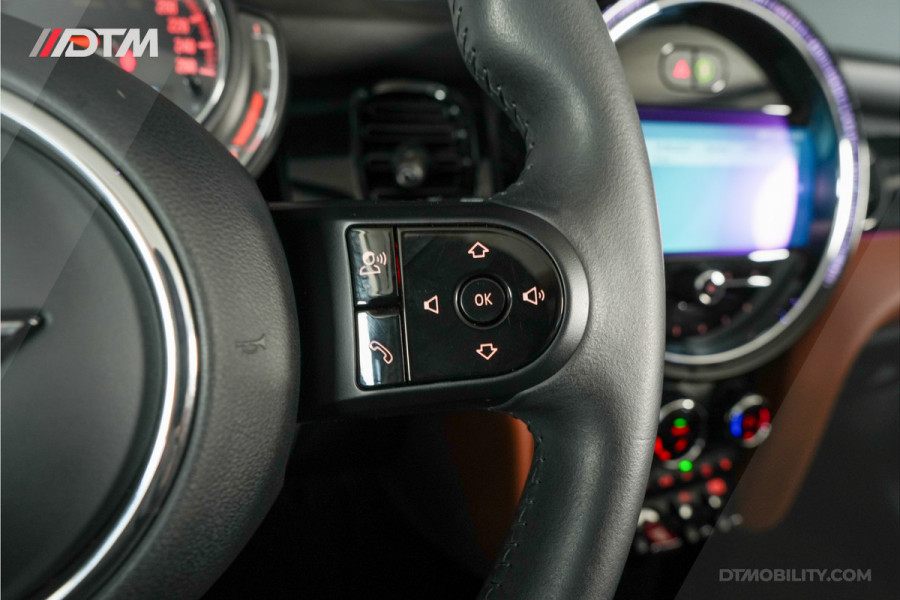 MINI Cabrio 1.5 Cooper Essential | JCW | Leder