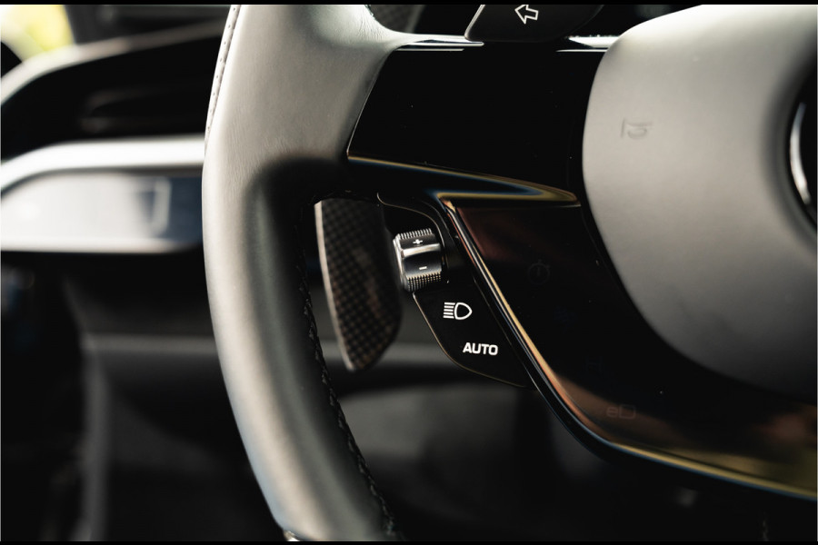 Ferrari SF90 Stradale 4.0 V8 | Assetto Fiorano | Daytona Racing seats |