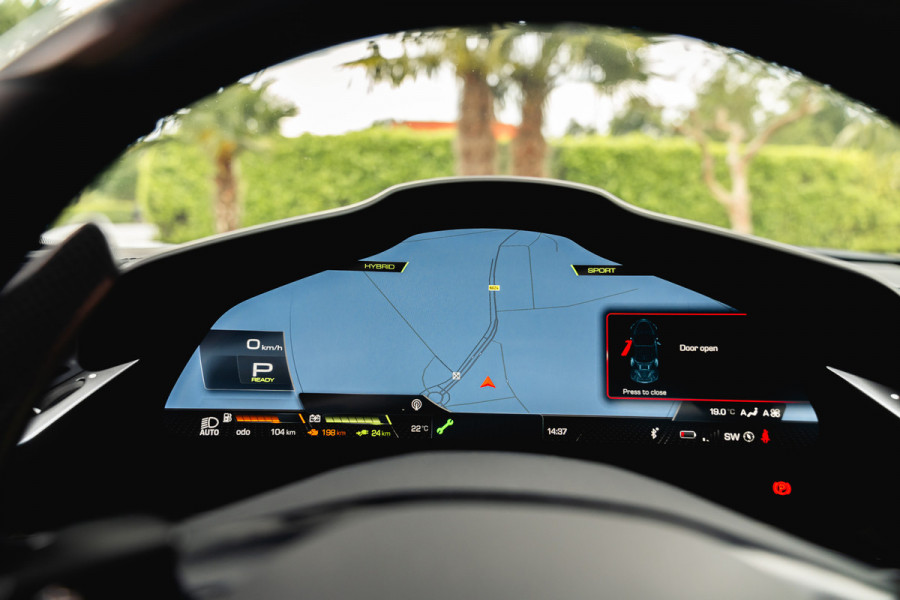 Ferrari SF90 Stradale 4.0 V8 | Assetto Fiorano | Daytona Racing seats |