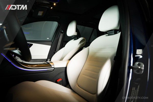 Mercedes-Benz C-Klasse Estate 300e AMG | | VOL OPTIES! | Burmester | HuD | Pano