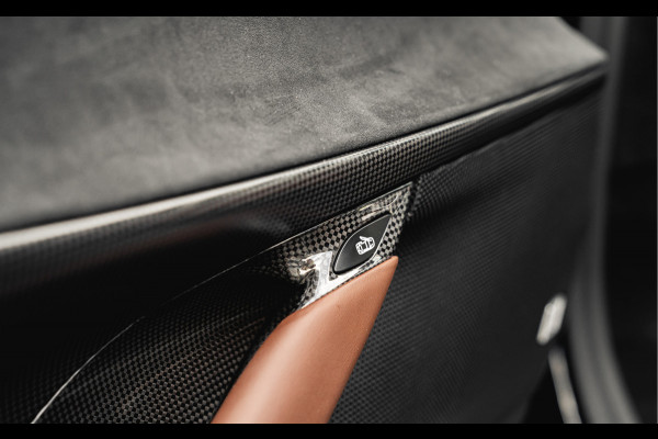 Ferrari SF90 Stradale 4.0 V8 | Assetto Fiorano | Daytona Racing seats |