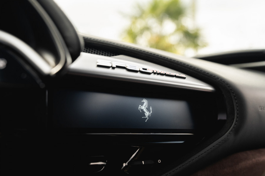 Ferrari SF90 Stradale 4.0 V8 | Assetto Fiorano | Daytona Racing seats |
