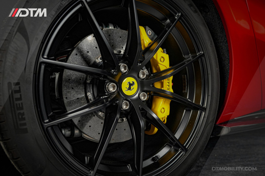 Ferrari 812 GTS 6.5 V12 HELE | Rosso Magma | Carbon | Lift | Passenger Display |