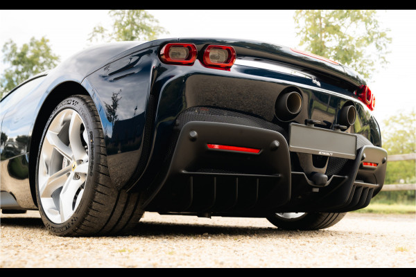 Ferrari SF90 Spider 4.0 V8 | Blu Pozzi | Daytona Seats Cioccolato |