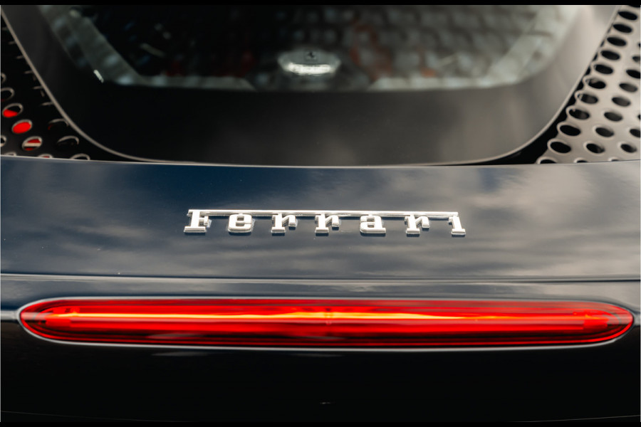 Ferrari SF90 Spider 4.0 V8 | Blu Pozzi | Daytona Seats Cioccolato |