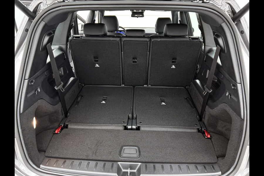 Mercedes-Benz EQB 250+ Business Solution 7p. 71 kWh | Parkeerpakket met achteruitrijcamera | EASY PACK achterklep | Sfeerverlichting | Verwarmde stoelen vooraan | Extra USB-poorten | Zitcomfortpakket | Licht- en zicht pakket |